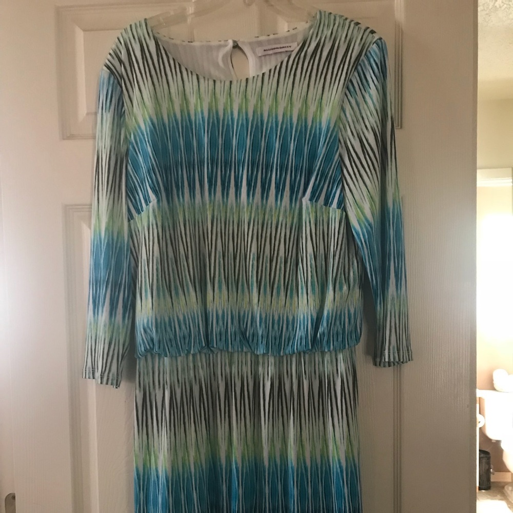 COPY - COPY - Women’s dress  - Adorable dress